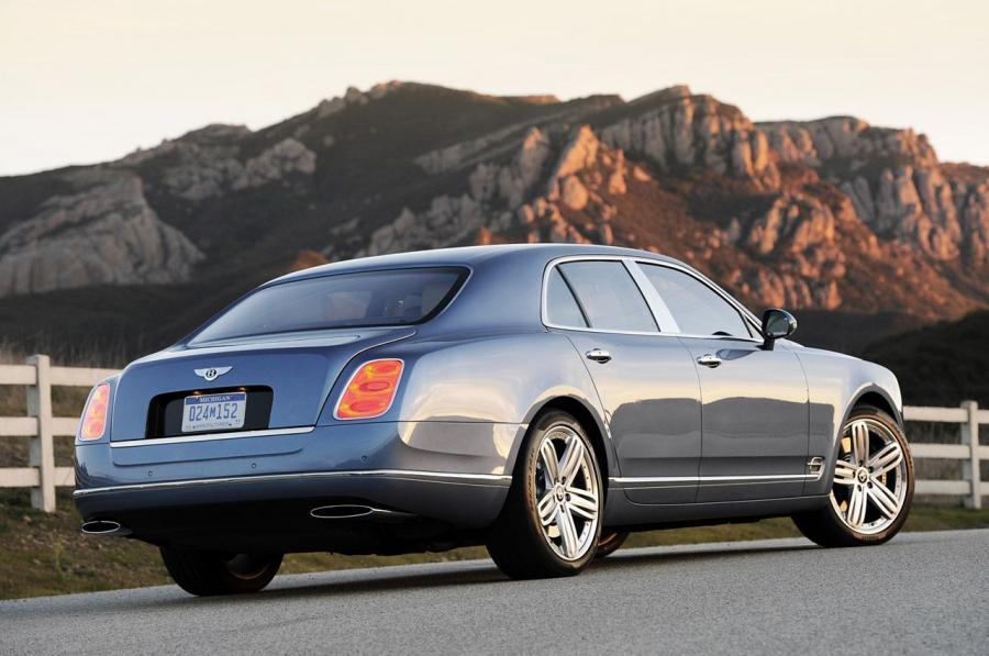  Bentley Mulsanne 2011 года  (фото 69 из 70)